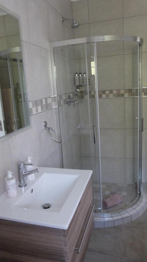 Apartment Settle Self Catering Units *